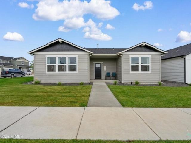 House for sale in Post Falls, Idaho