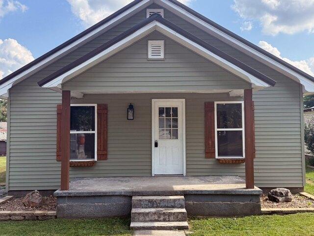 House for sale in Dexter