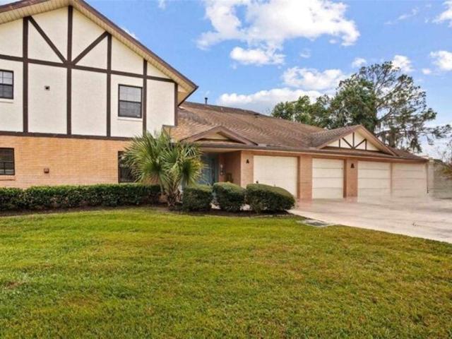 Condo for sale in Leesburg