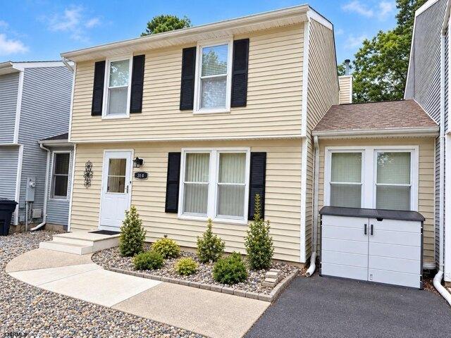House for sale in Ewan, New Jersey