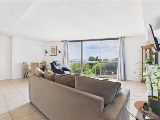 Condo for sale in Norfolk