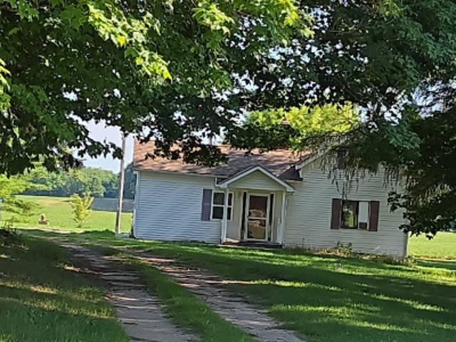 House for sale in Tuscola, Michigan