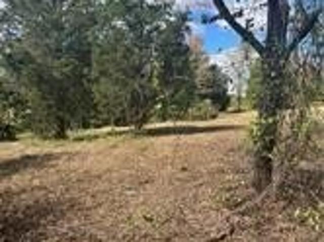 Land for sale in Scottsburg