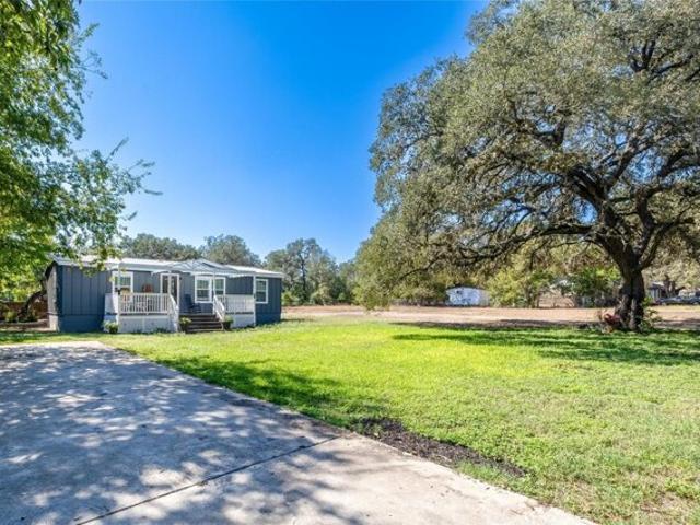 Property for sale in Lockhart, Texas