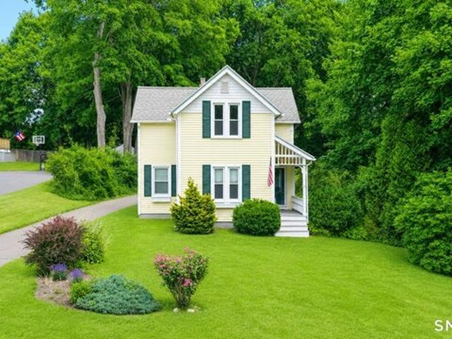 House for sale in Plymouth, Connecticut