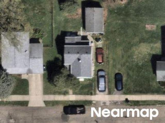 House for sale in Summit, Ohio