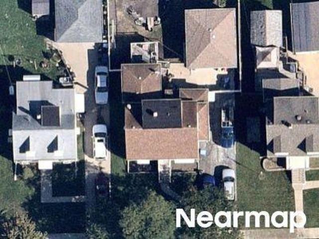 House for sale in Illinois