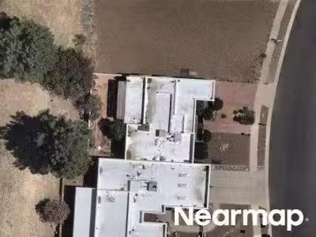 House for sale in Green Valley