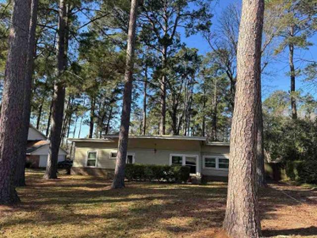 House for sale in Crockett, Texas