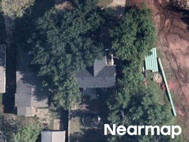 House for sale in Guthrie