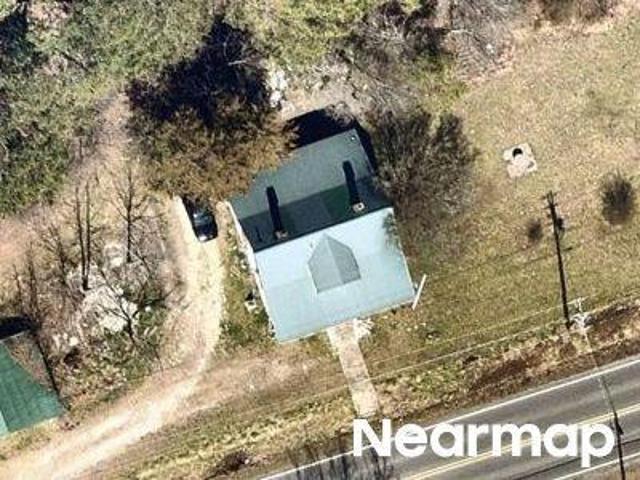 House for sale in Flat Rock, Mount Airy