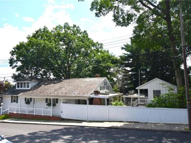 House for sale in Pen Argyl, Pennsylvania