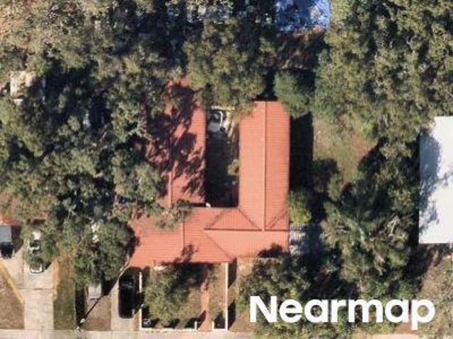 House for sale in Avon Park