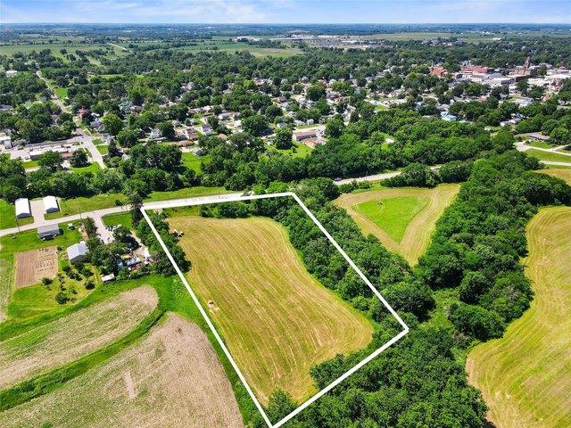 Land for sale in Knoxville, Iowa