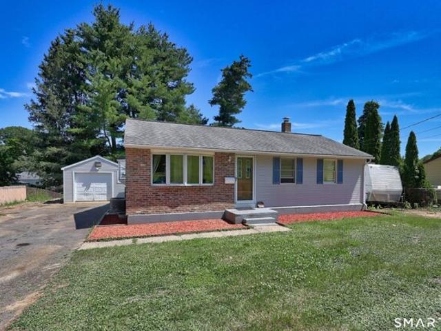 House for sale in Plymouth, Connecticut