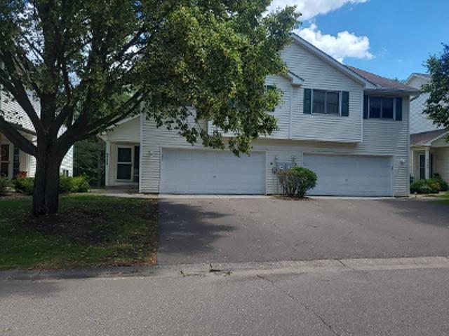 House for sale in Cottage Grove, Minnesota