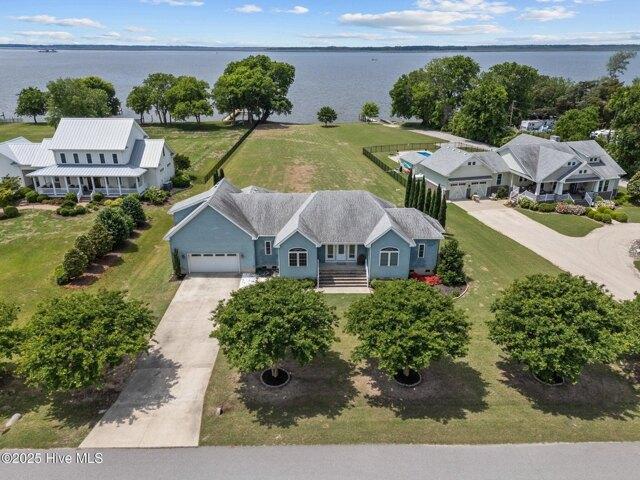 House for sale in Knotts Island