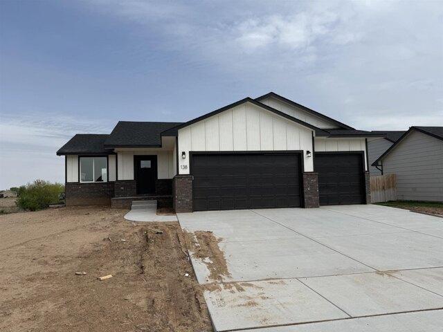 House for sale in Goddard