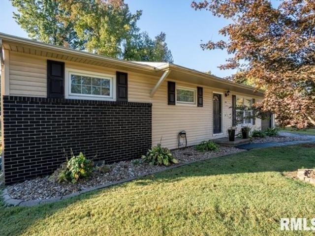 House for sale in Herrin, Illinois