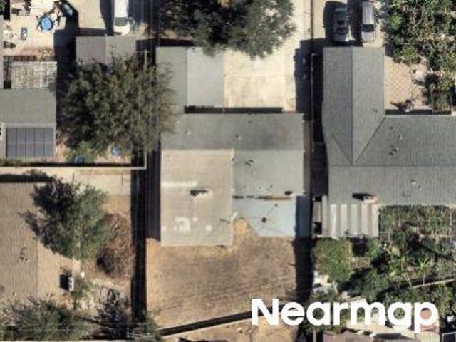 House for sale in Long Beach, California