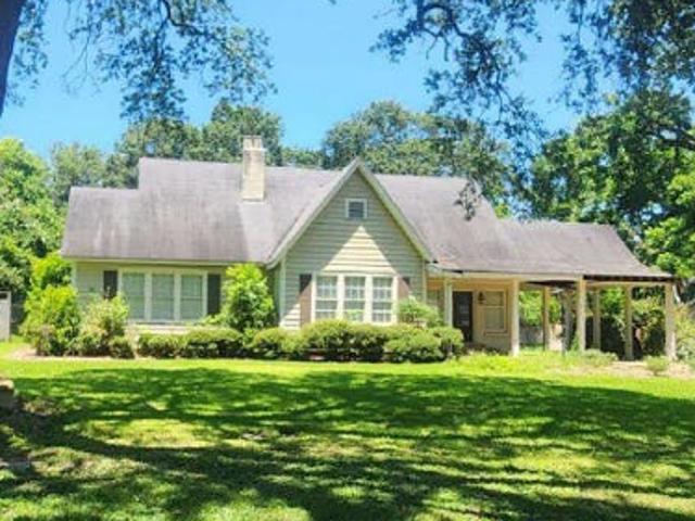 House for sale in Greenwood, Mississippi