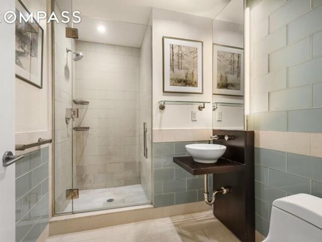 Condo for sale in Arverne, New York