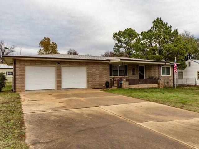 House for sale in Cushing, Oklahoma