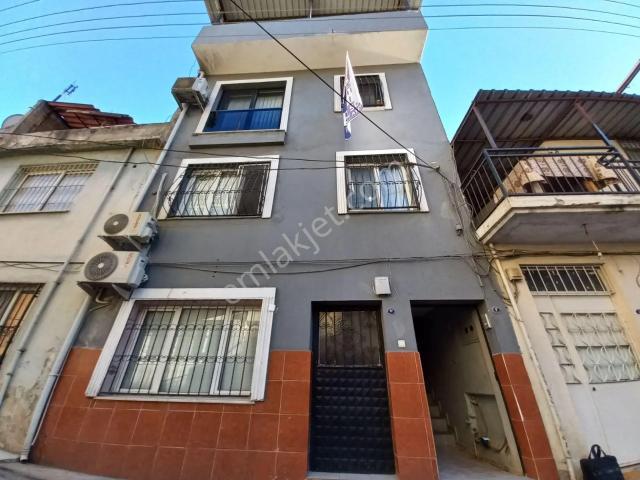 Konak, İzmir içerisinde satılık Villa