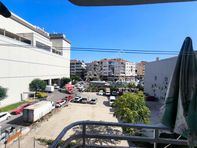 Konak, İzmir içerisinde satılık mülk