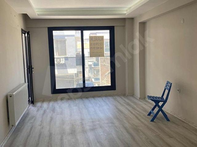 Konak, İzmir içerisinde satılık mülk