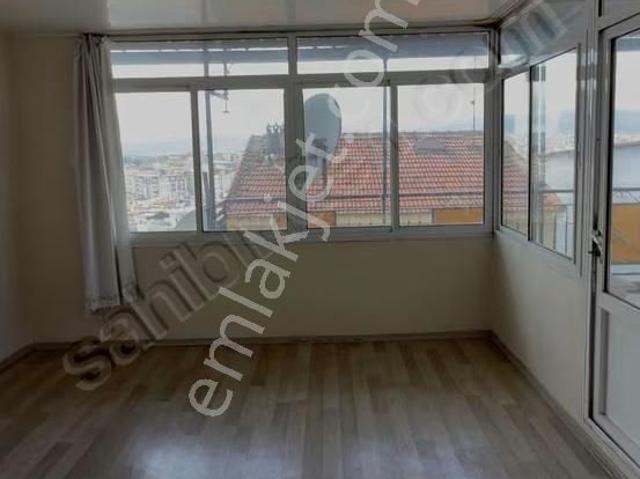 Konak, İzmir içerisinde satılık mülk