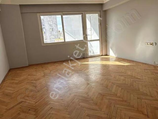 Konak, İzmir içerisinde kiralık mülk