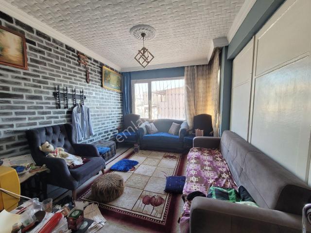Konak, İzmir içerisinde satılık mülk