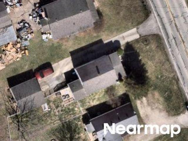 House for sale in Elyria