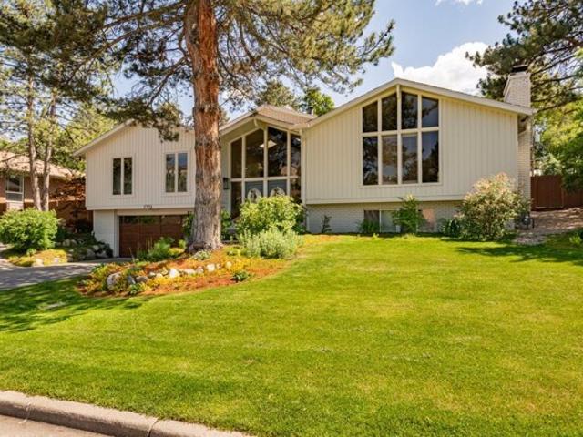 House for sale in Sandy, Utah