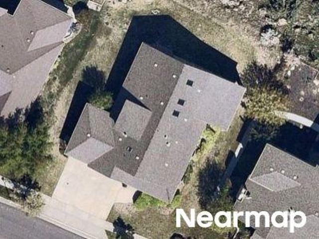 House for sale in Sandy