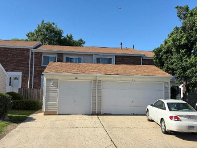 House for sale in Glendale Heights, Illinois