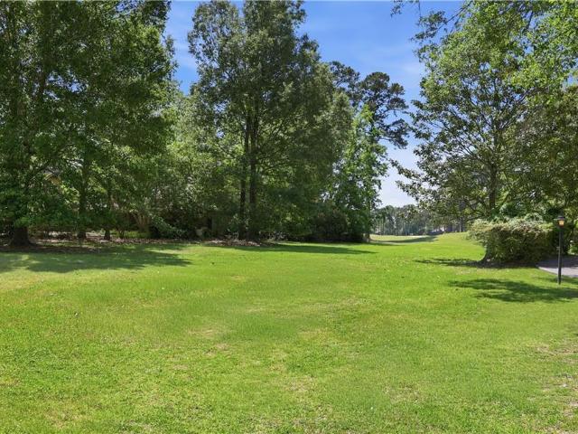 Land for sale in Mandeville, Louisiana