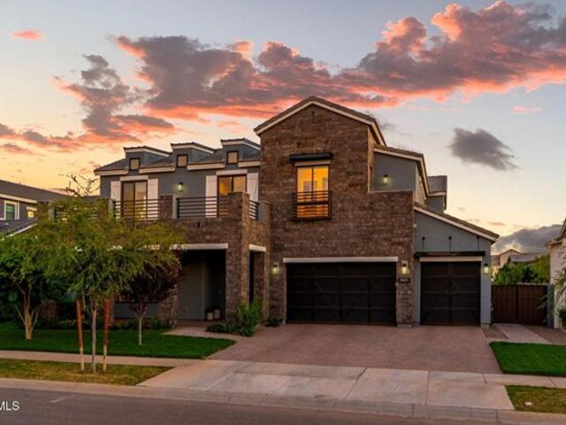 House for sale in Gilbert, Arizona