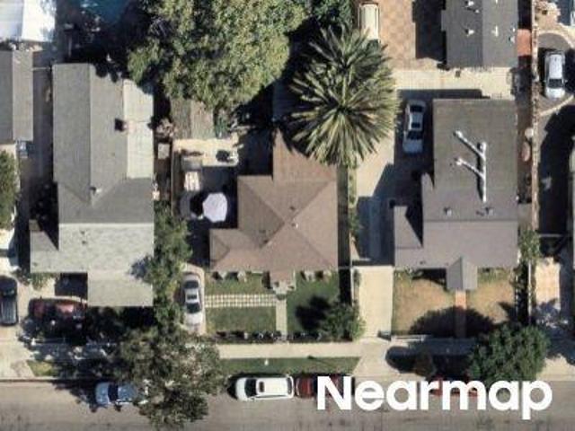 House for sale in East Compton, Compton