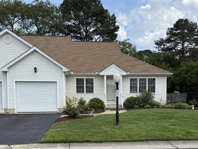 Condo for sale in Salisbury