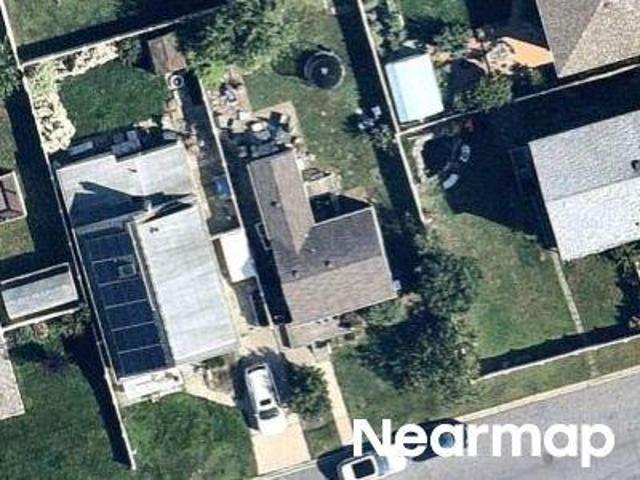 House for sale in Copiague, Town of Babylon