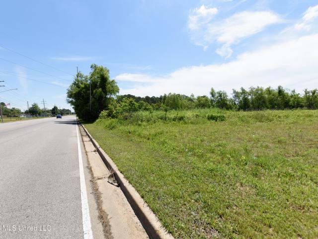 Land for sale in Moss Point, Mississippi