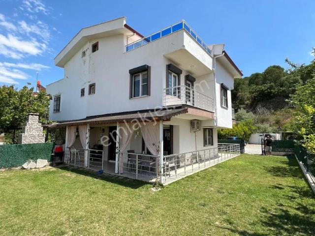 Kuşadasi, Aydin içerisinde satılık Villa
