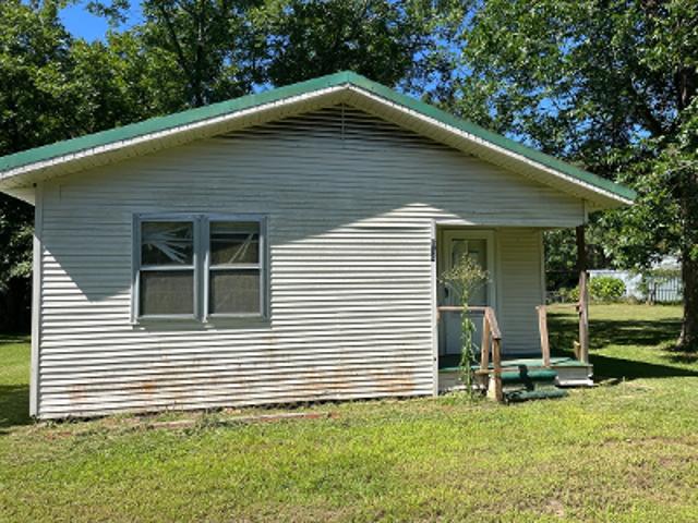 House for sale in Huntington, Texas
