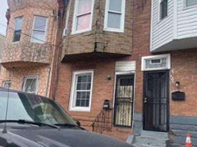House for sale in Philadelphia, Pennsylvania
