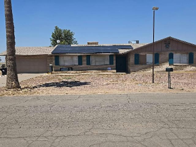 House for sale in Eloy, Arizona