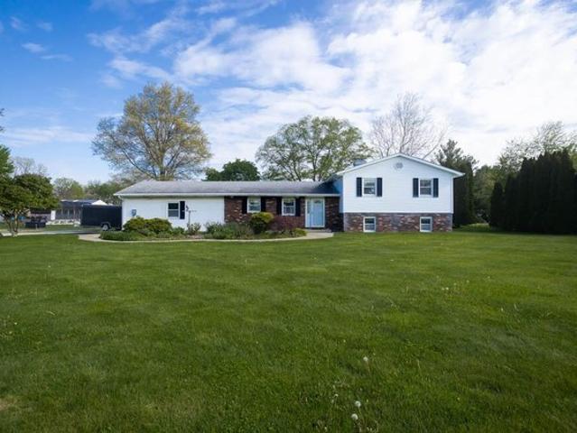 House for sale in Porter, Indiana