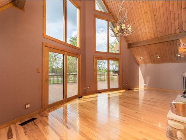 House for sale in Ottawa, Illinois