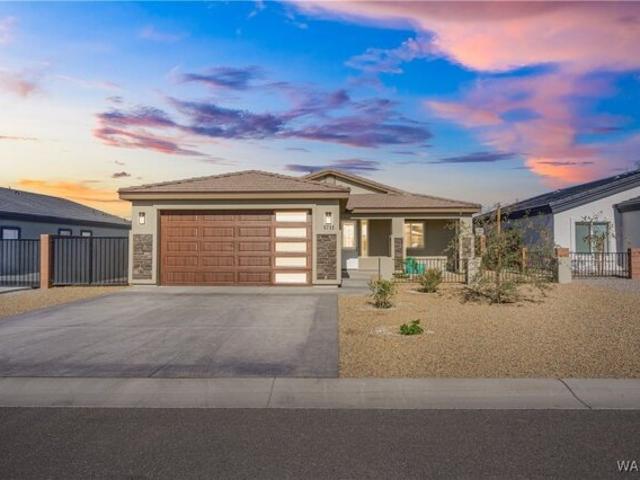 House for sale in Fort Mohave